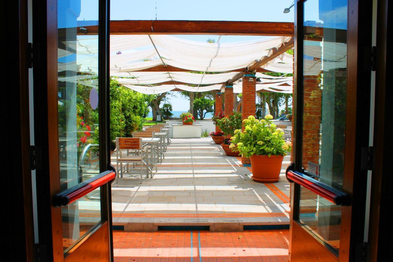 Hotel Pisacane Sapri Buitenkant foto
