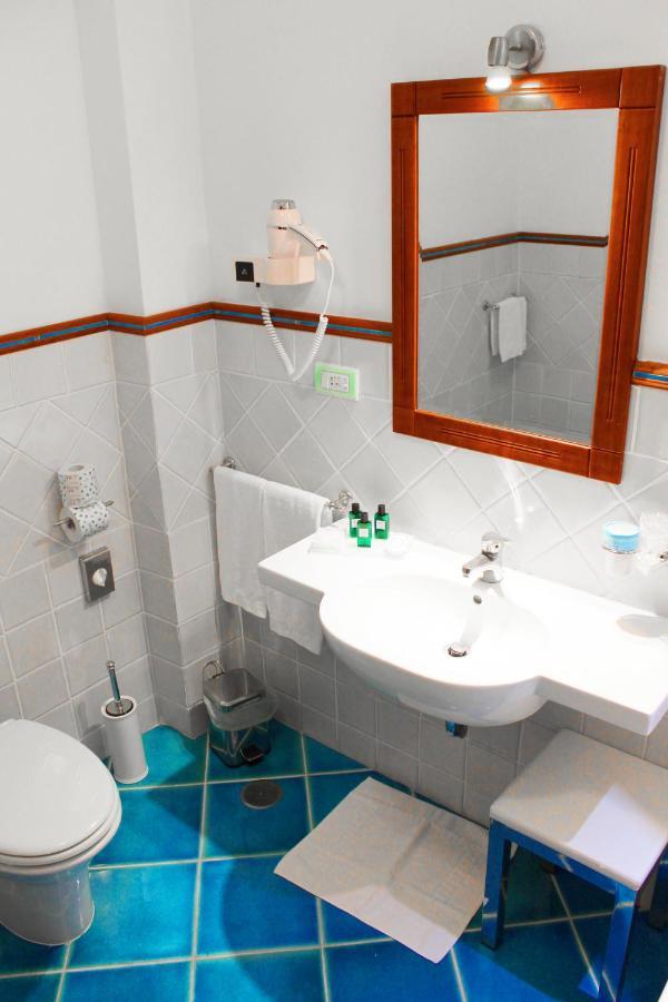 Hotel Pisacane Sapri Buitenkant foto