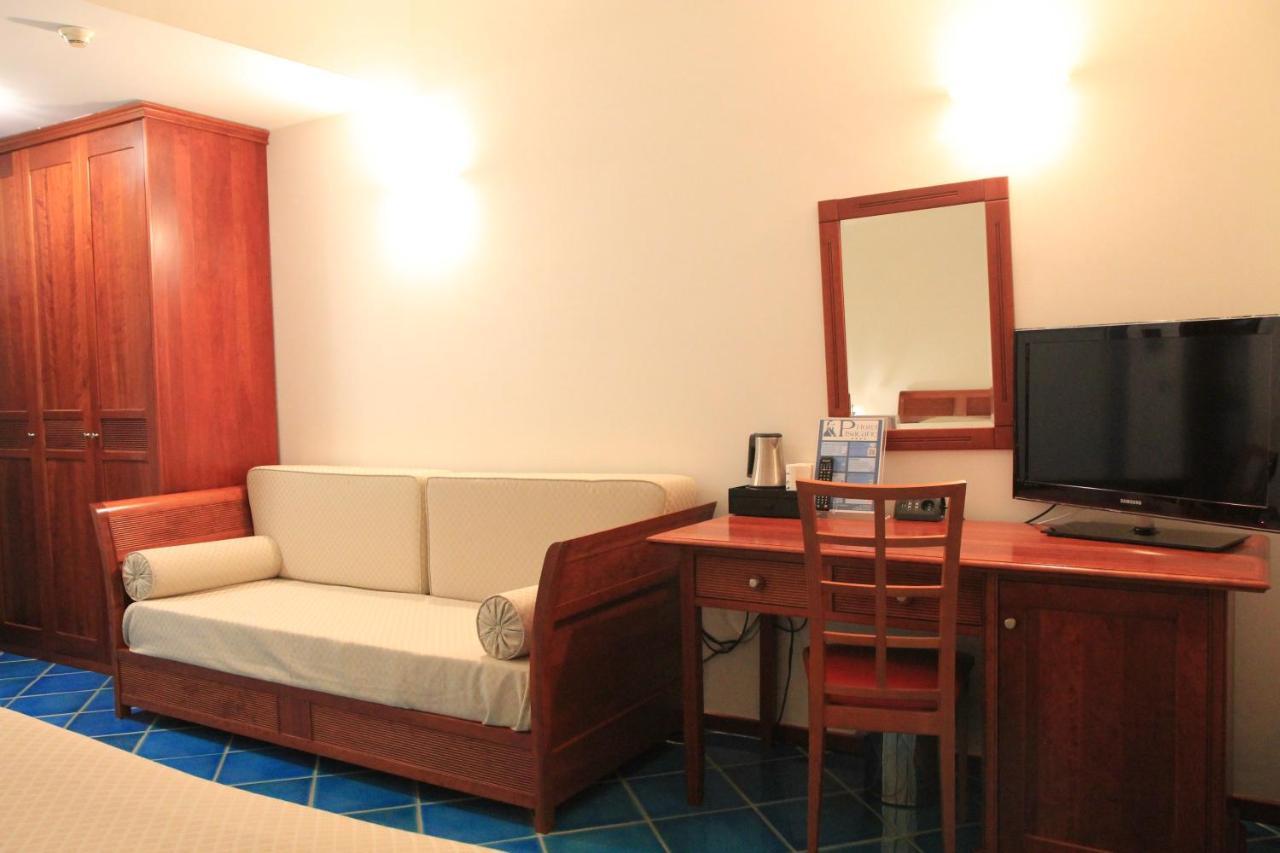 Hotel Pisacane Sapri Buitenkant foto