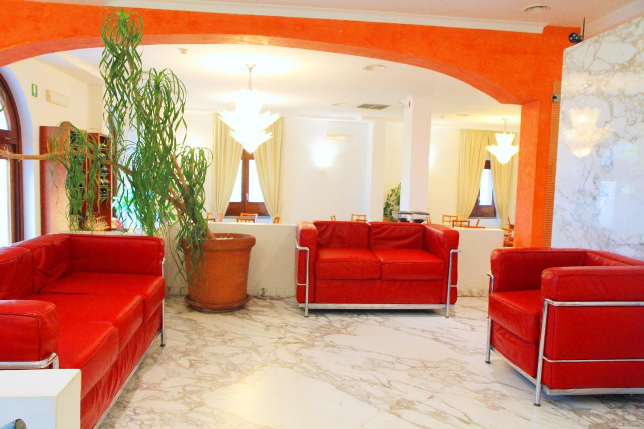 Hotel Pisacane Sapri Buitenkant foto