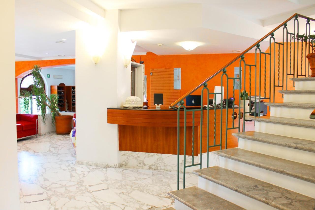 Hotel Pisacane Sapri Buitenkant foto