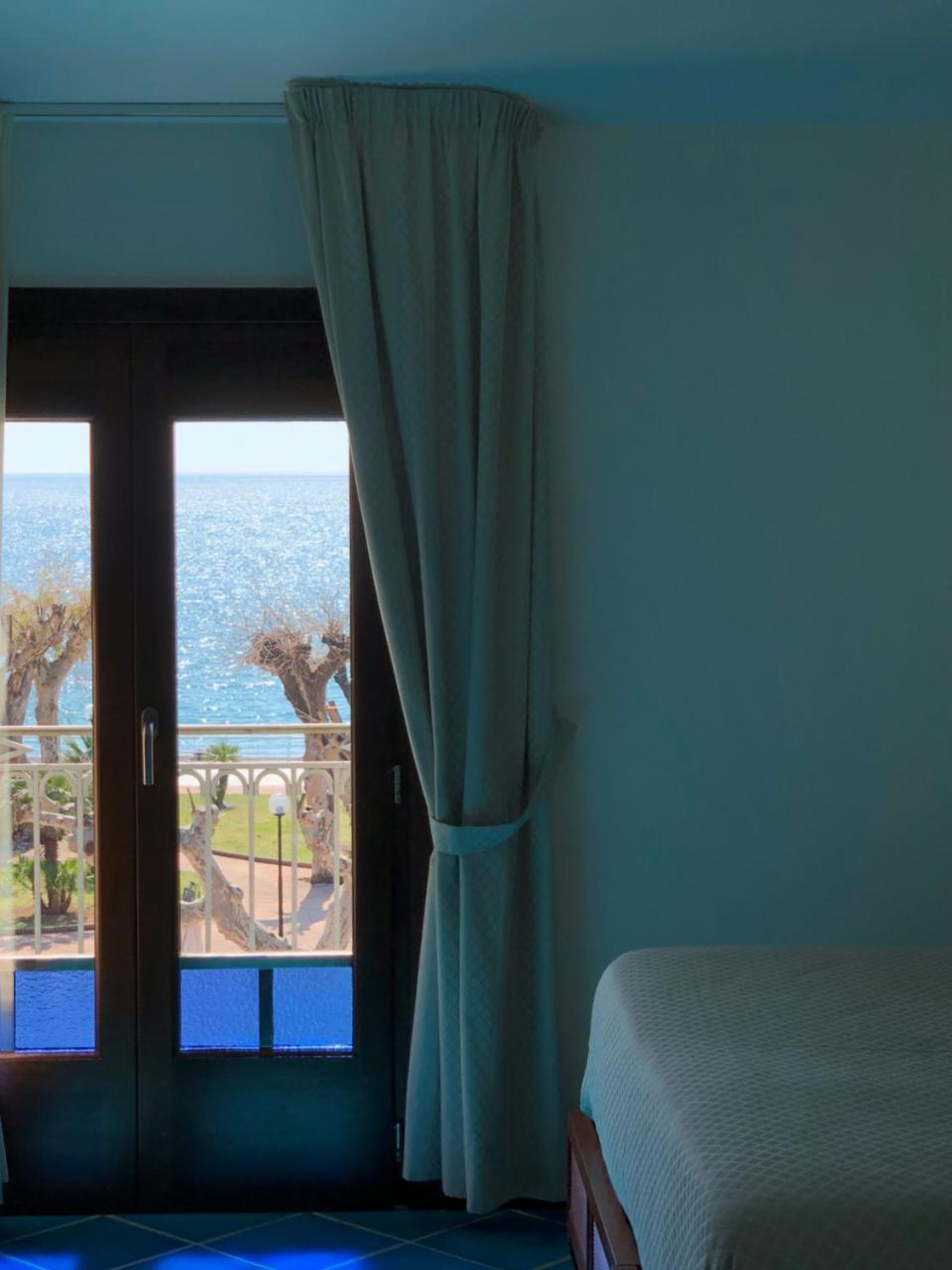Hotel Pisacane Sapri Buitenkant foto
